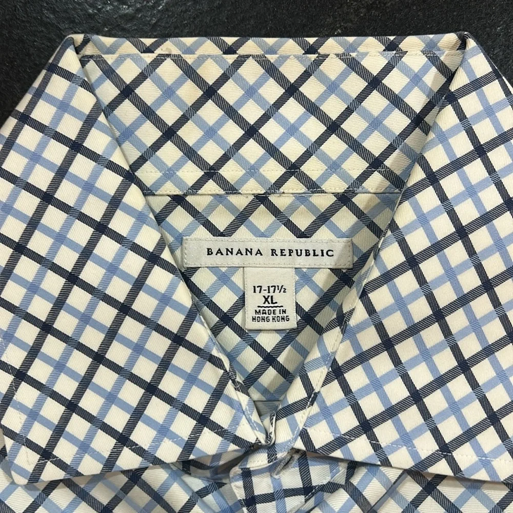Men’s button up - Picture 2 of 3